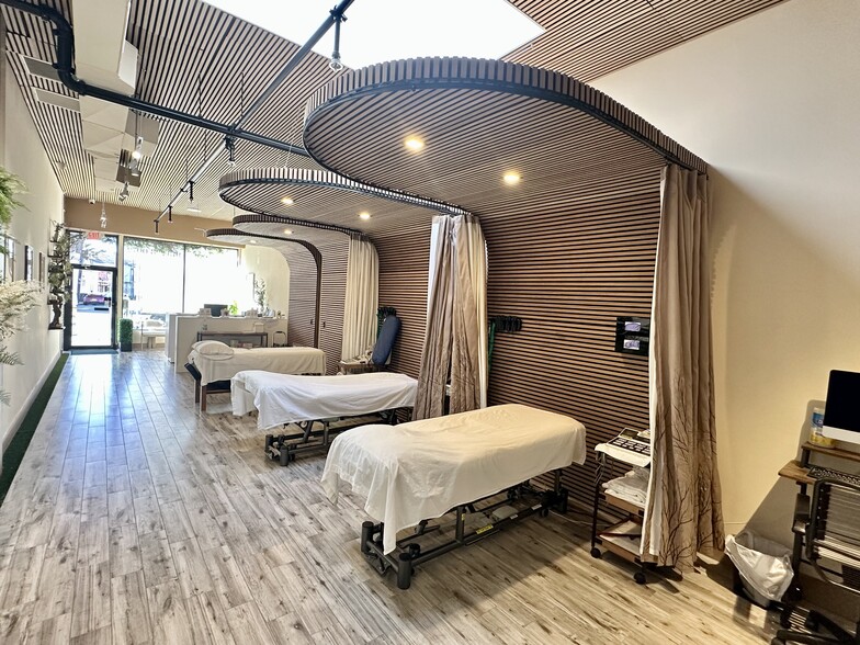 351-357 Bloomfield Ave, Caldwell, NJ for sale - Building Photo - Image 3 of 26