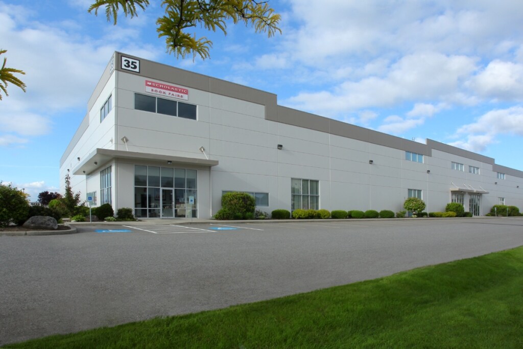 3808 N Sullivan Rd, Spokane Valley, WA for sale Primary Photo- Image 1 of 1