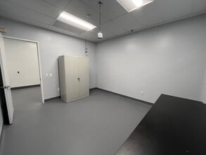 319 N Bernardo Ave, Mountain View, CA for lease Building Photo- Image 1 of 2