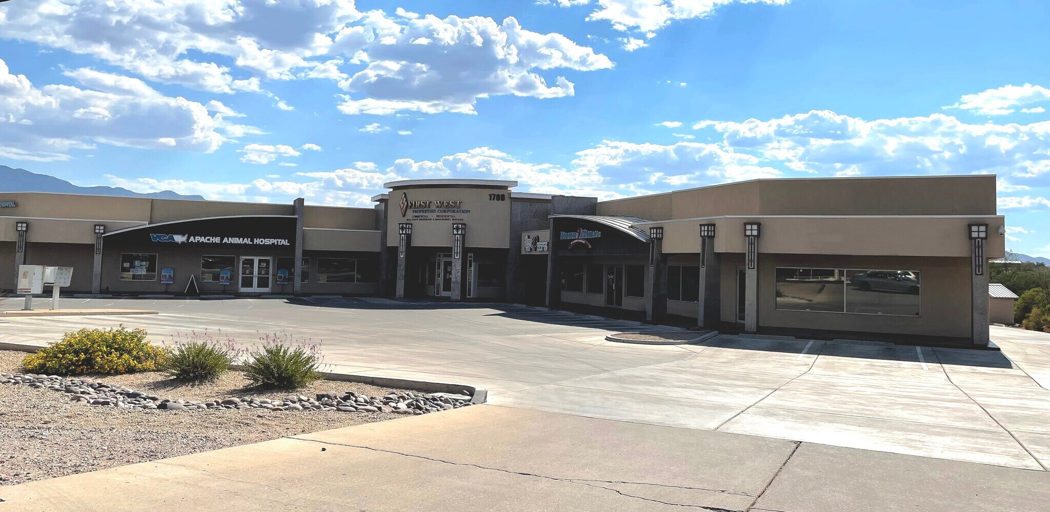 1700 S Highway 92, Sierra Vista, AZ for sale Building Photo- Image 1 of 1