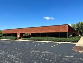 1902 Fox Dr, Champaign, IL for lease Building Photo- Image 2 of 5