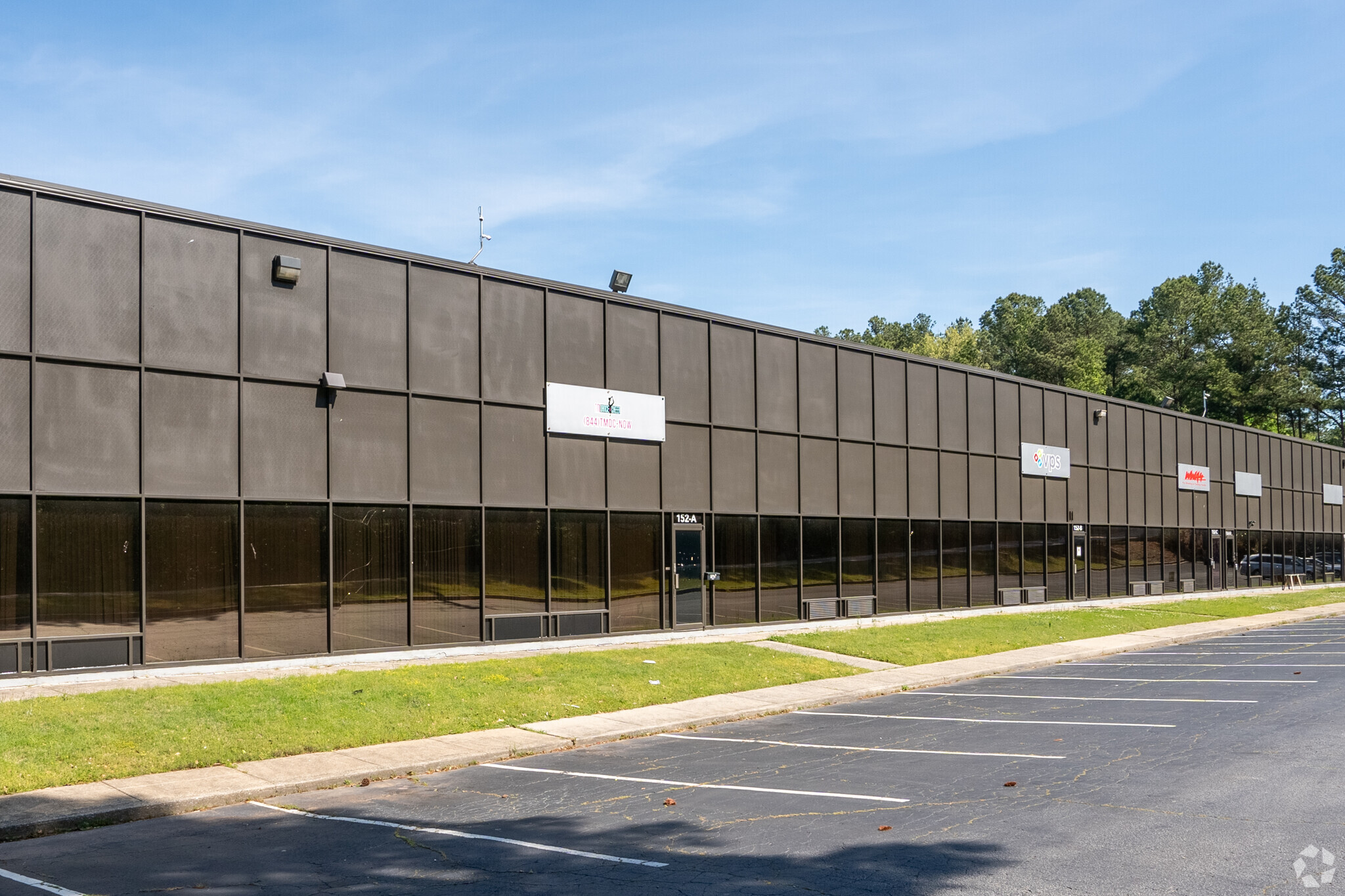 4790-4826 Fulton Industrial Blvd SW, Atlanta, GA for lease Building Photo- Image 1 of 15