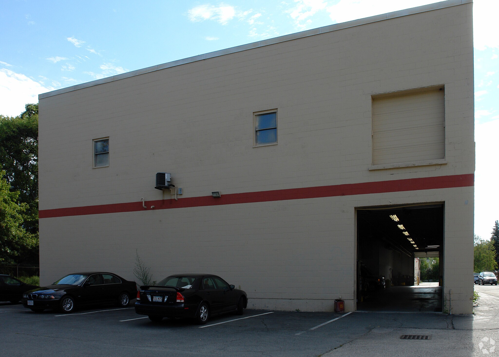 83 Woodrock Rd, Weymouth, MA 02189 Industrial for Lease