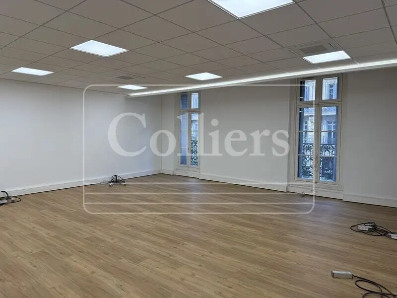 34 Rue De La Republique, Marseille for lease Interior Photo- Image 1 of 4