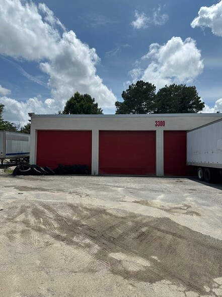 3300 Hamilton Blvd SE, Hapeville, GA for sale - Building Photo - Image 1 of 8