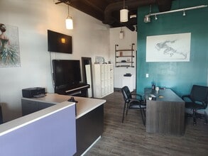 10855 N Frank Lloyd Wright Blvd, Scottsdale, AZ for lease Interior Photo- Image 1 of 8