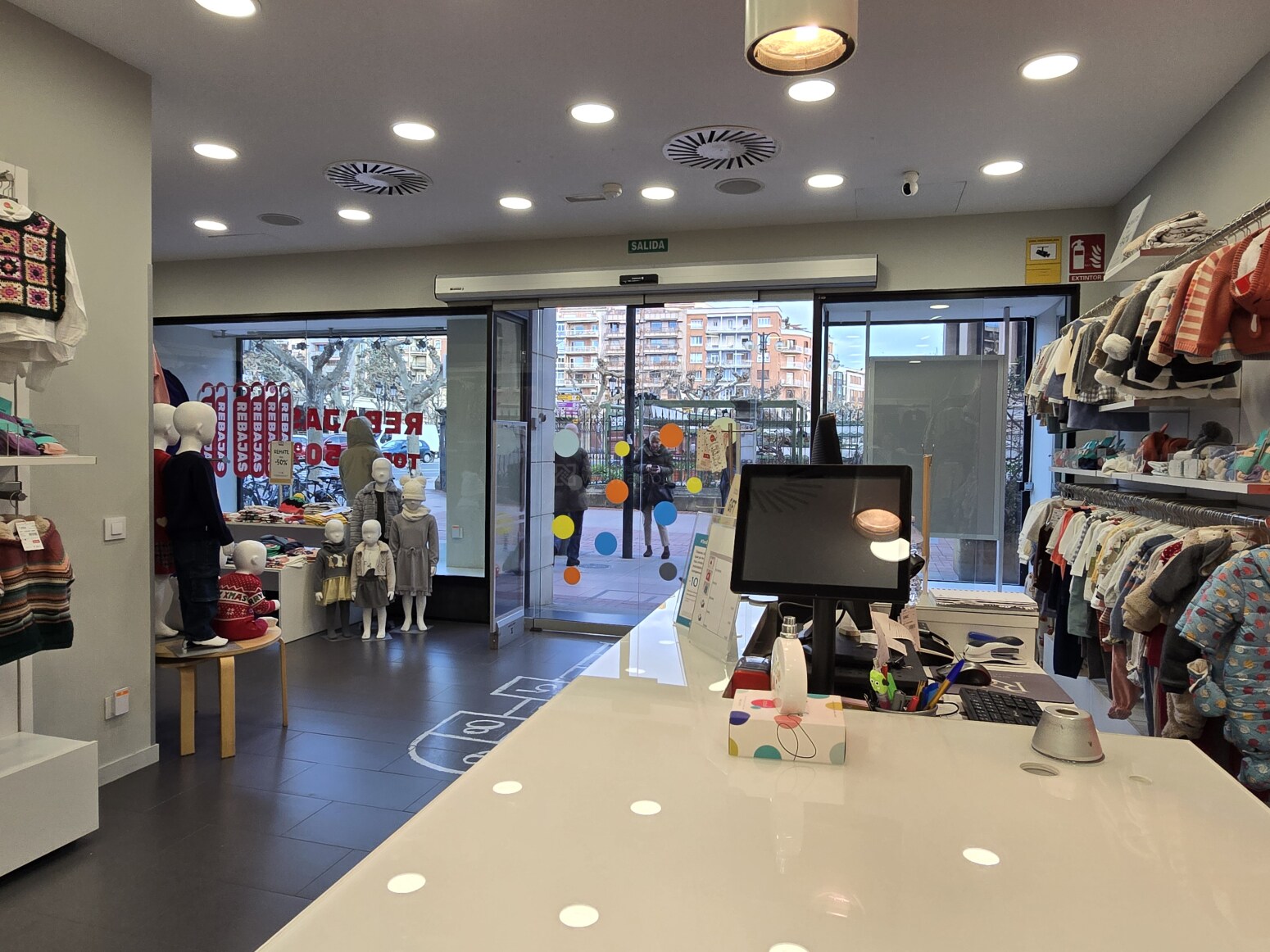 Retail in Logroño, La Rioja for lease Primary Photo- Image 1 of 3