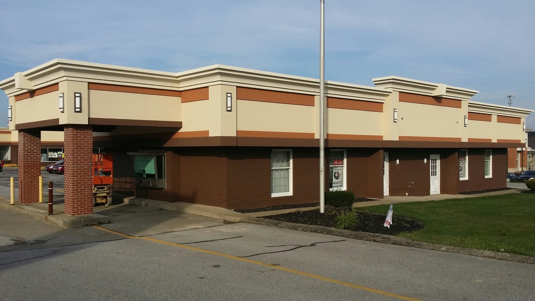 9853 Johnnycake Ridge Rd, Mentor, OH for sale Building Photo- Image 1 of 1