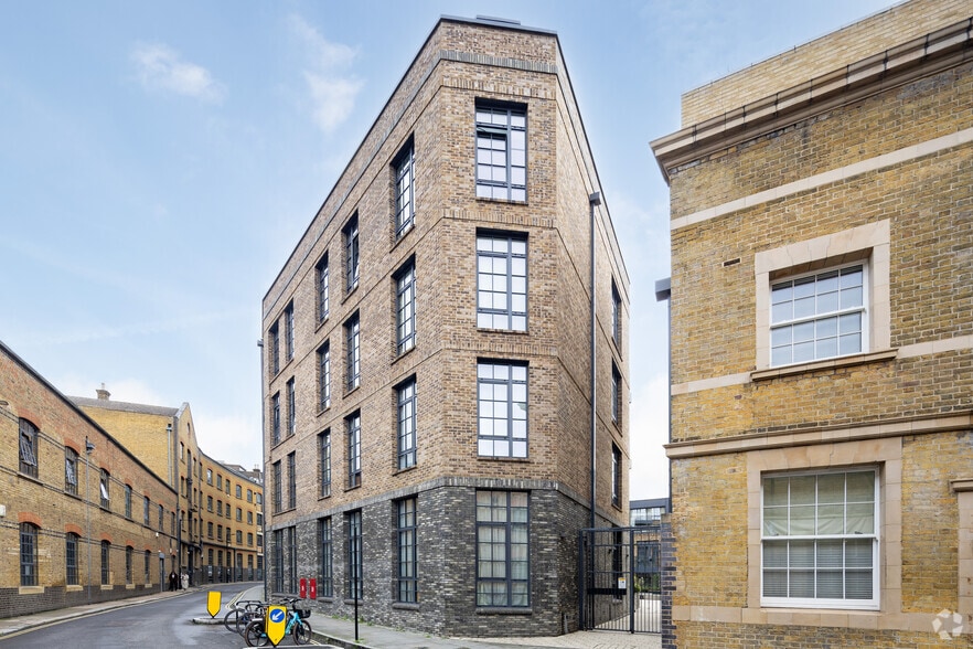 3 Valentine Pl, London for sale - Primary Photo - Image 1 of 1