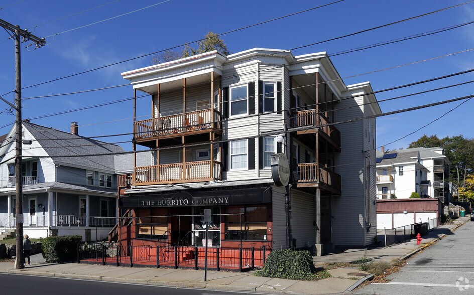 104 Cass Ave, Woonsocket, RI for sale - Primary Photo - Image 1 of 1
