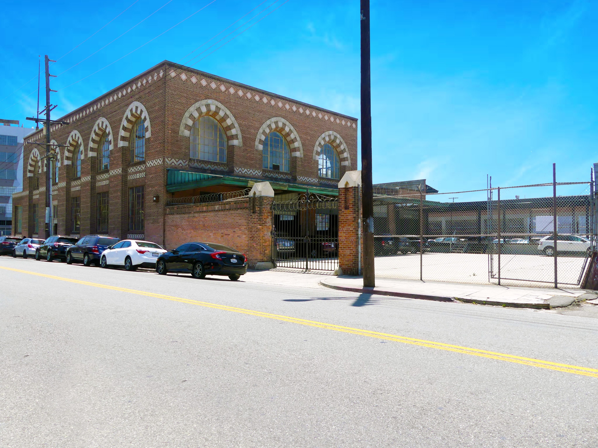 635 S Mateo St, Los Angeles, CA for sale Building Photo- Image 1 of 1