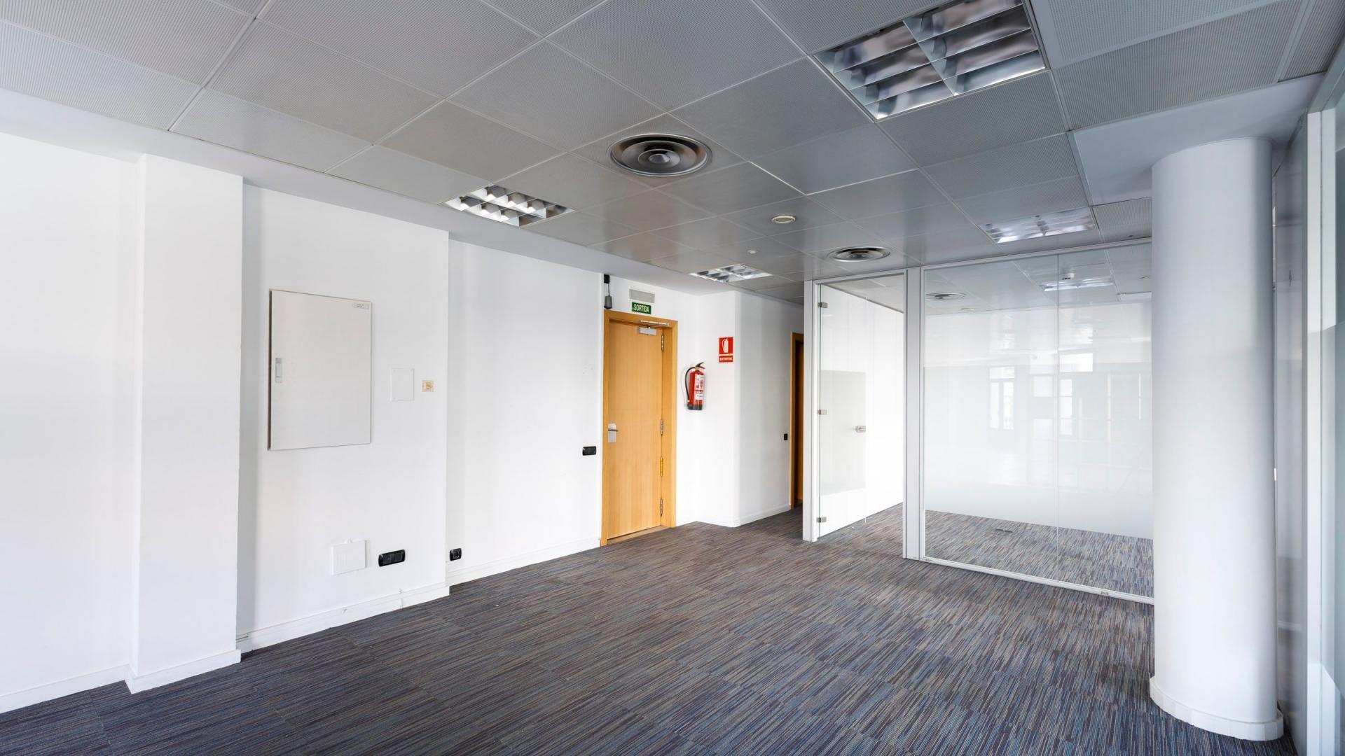 Carrer Roger de Llúria, 35-37, Barcelona, Barcelona for lease Interior Photo- Image 1 of 21