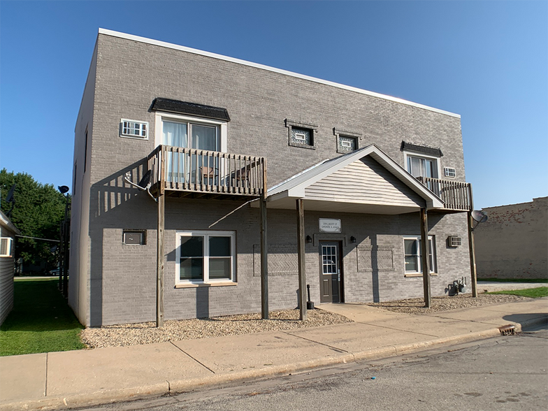 209 Liberty St, Gardner, IL for sale - Building Photo - Image 1 of 1