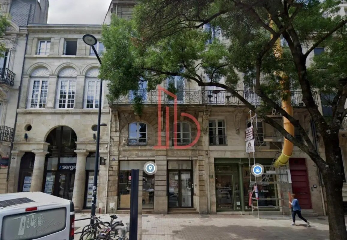 Office in Bordeaux for lease Building Photo- Image 1 of 7