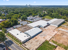 Warehouse with Outdoor Storage - Warehouse