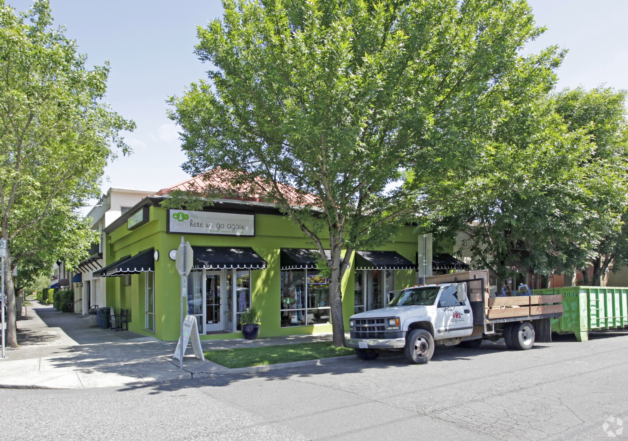 6222 SW Virginia Ave, Portland, OR for sale Primary Photo- Image 1 of 1