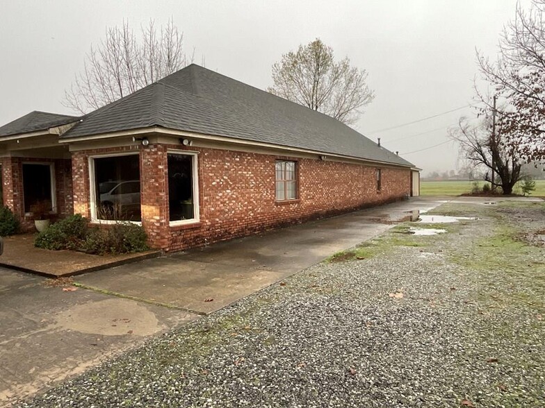 1373 E Reed Rd, Greenville, MS for sale - Building Photo - Image 3 of 3