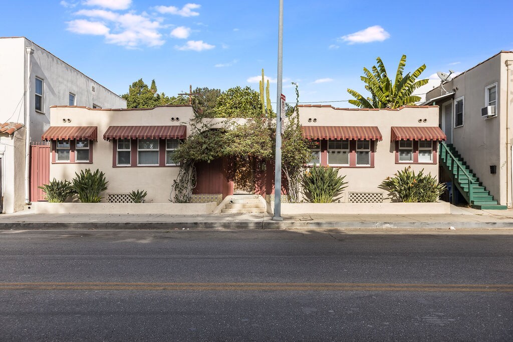 70117015 Fountain Ave, Hollywood, CA 90028 Multifamily for Sale