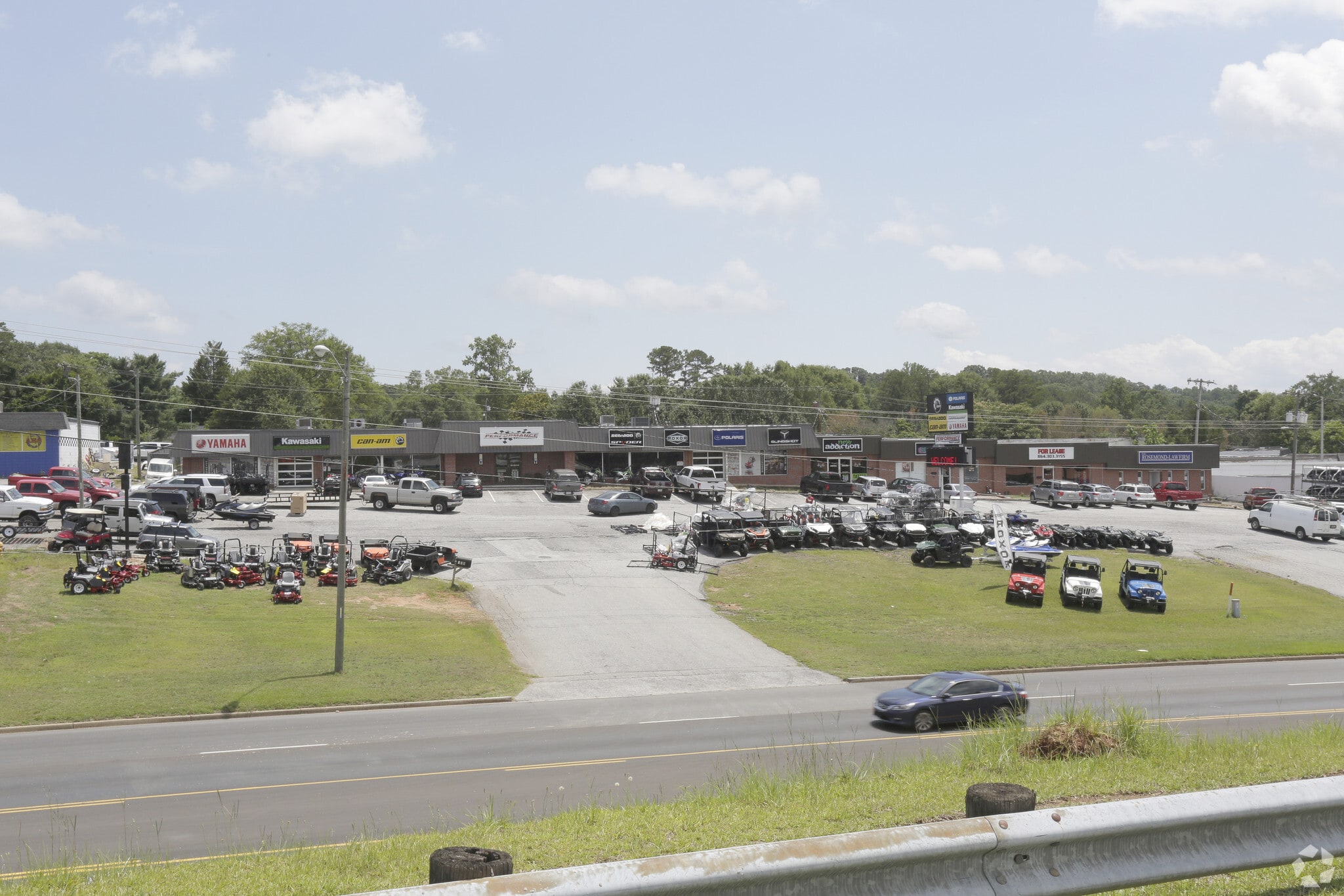 329-339 Us-123-byp, Seneca, SC for lease Primary Photo- Image 1 of 34