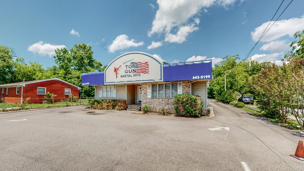 2307 US-41, Greenbrier, TN for sale - Primary Photo - Image 1 of 1