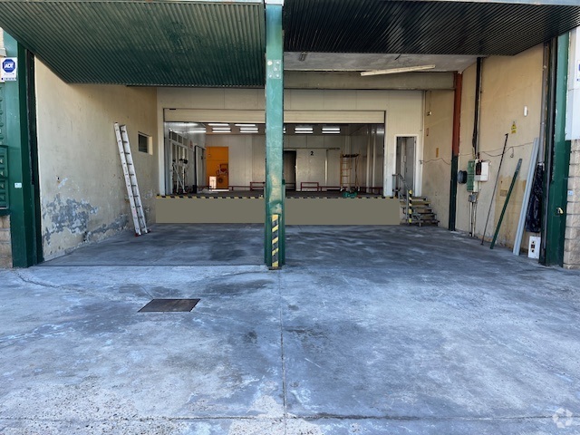 Industrial in Getafe, Madrid for lease - Primary Photo - Image 1 of 7