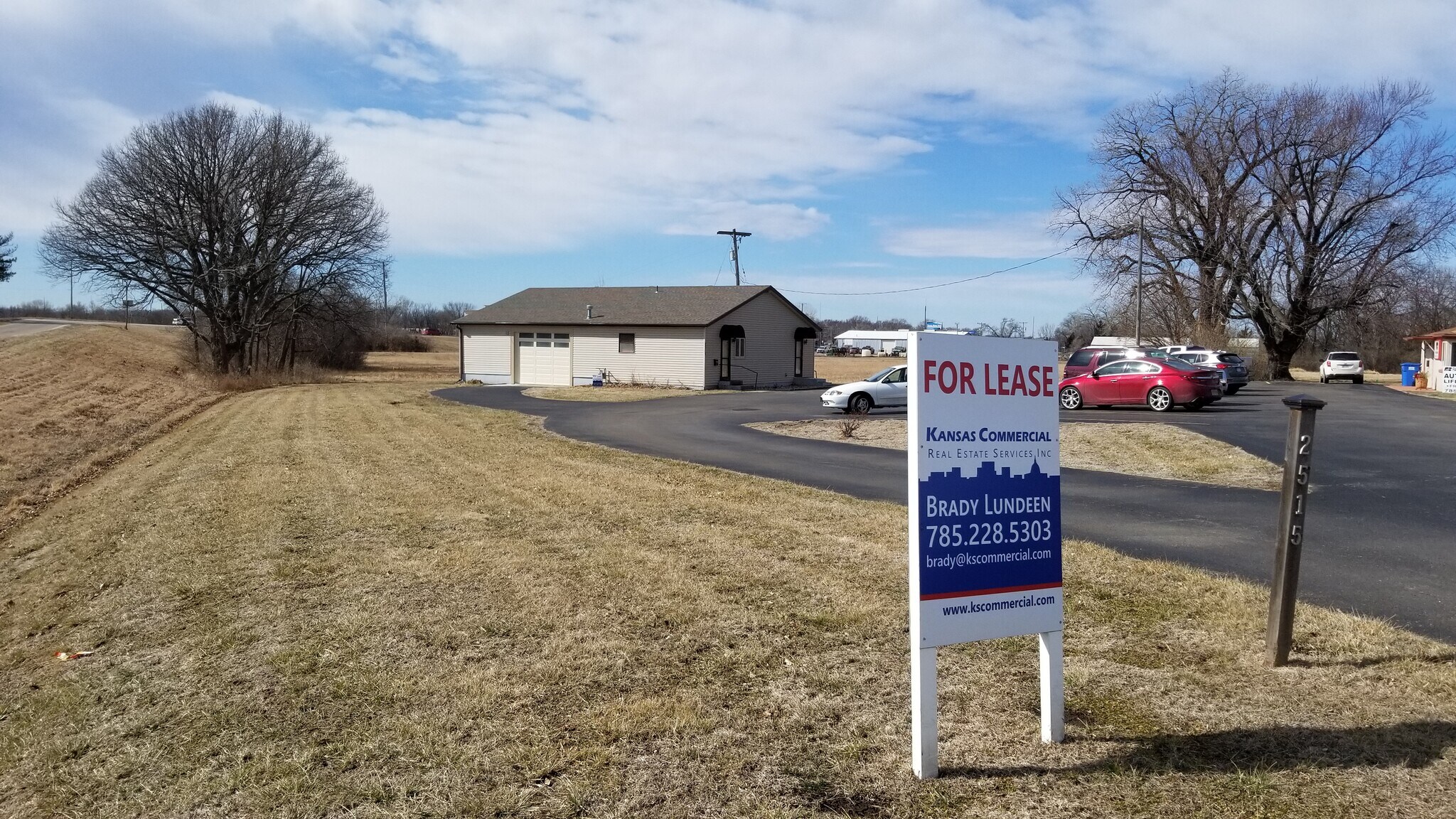 2515 NW Topeka Blvd, Topeka, KS for sale Building Photo- Image 1 of 1