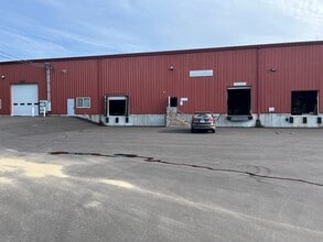 160 Presumpscot St, Portland, ME for lease Interior Photo- Image 1 of 7