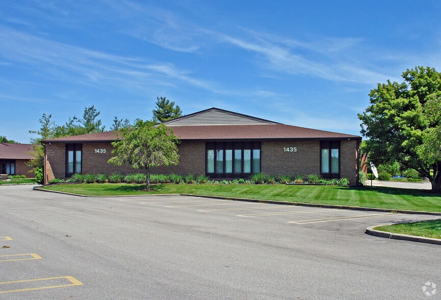 1435 Shoup Mill Rd, Dayton, OH for sale - Primary Photo - Image 1 of 5