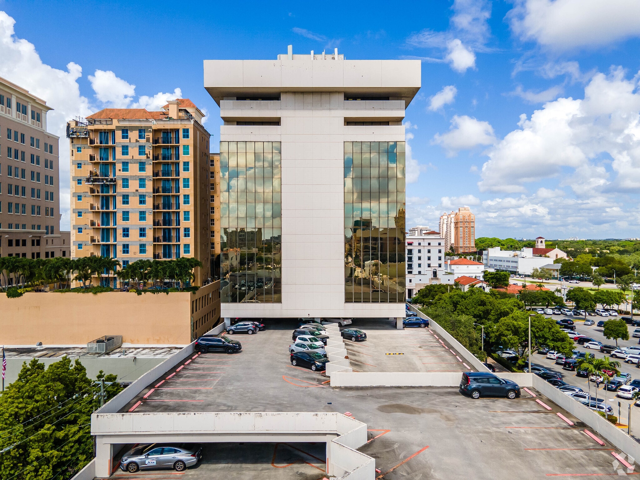 2655 Le Jeune Rd, Coral Gables, FL 33134 Gables International Plaza