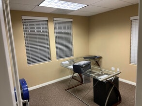 437 N Riverside Ave, Rialto, CA for sale Interior Photo- Image 2 of 6