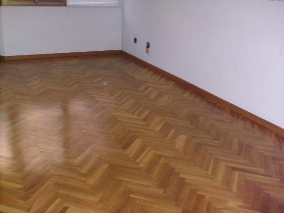 Office in Ponferrada, León for lease Building Photo- Image 1 of 5