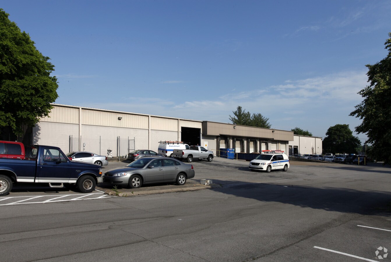 2005 Elm Hill Pike, Nashville, TN 37210