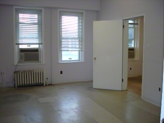 19 N Broadway, Tarrytown, NY for lease - Interior Photo - Image 3 of 7