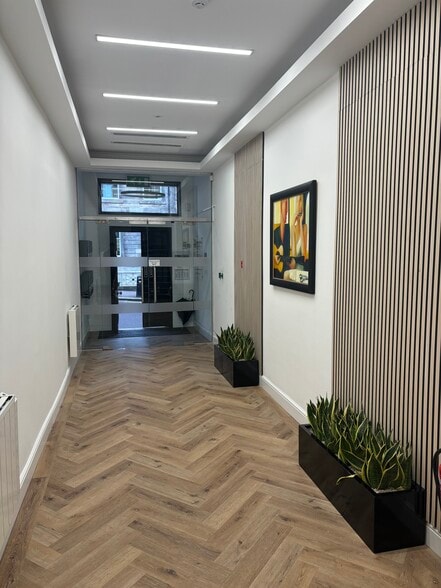 185 St Vincent St, Glasgow for lease - Building Photo - Image 2 of 10