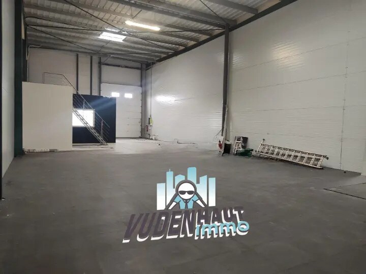 Flex in Plaisance-du-Touch for lease - Interior Photo - Image 2 of 9