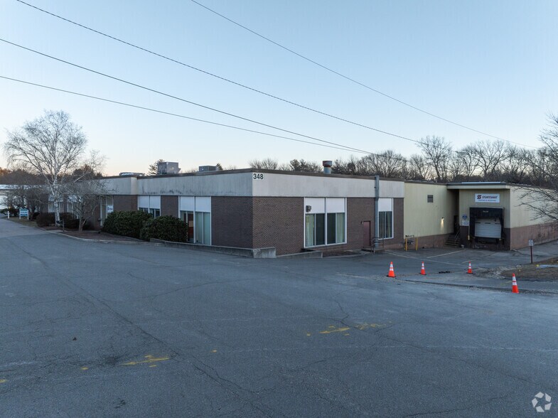 342-348 Circuit St, Hanover, MA for sale - Primary Photo - Image 1 of 1