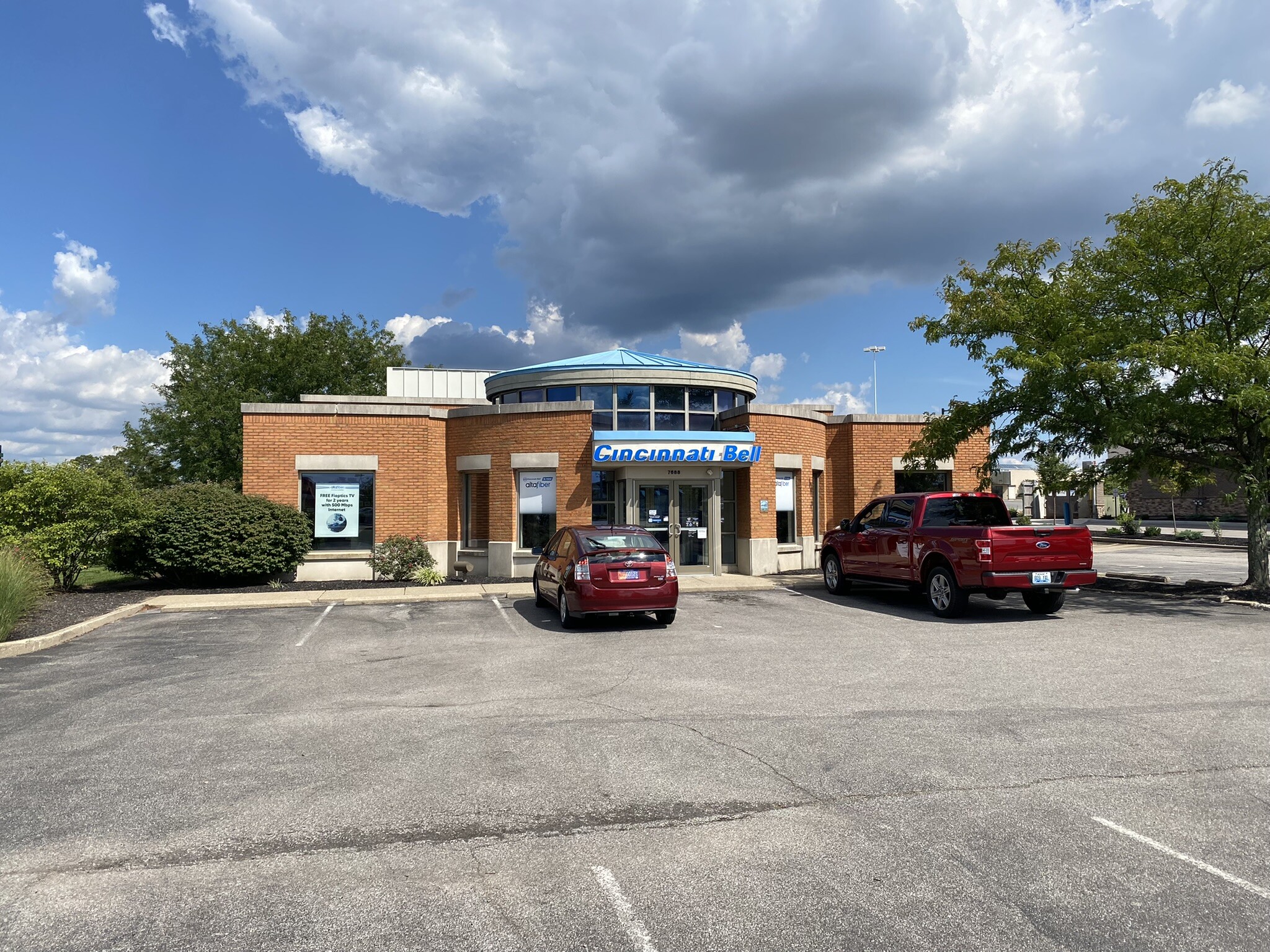 7688 Mall Rd, Florence, KY for sale Primary Photo- Image 1 of 12