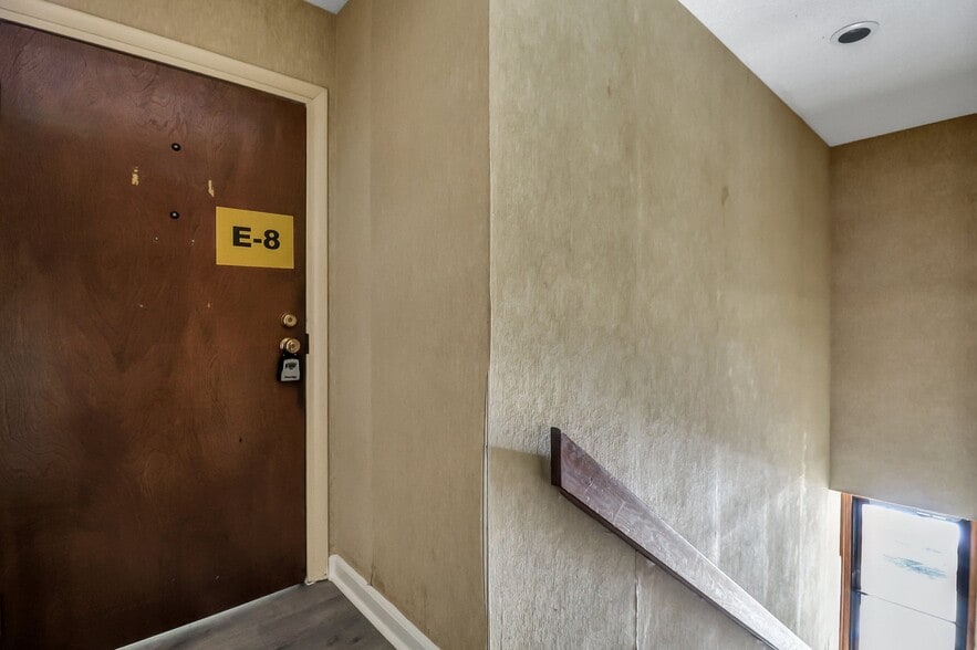 7370 Hodgson Memorial Dr, Savannah, GA for sale - Building Photo - Image 3 of 14