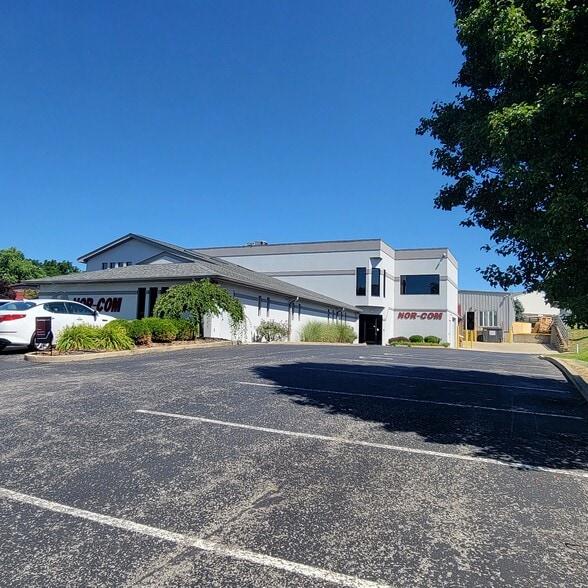 2126 Petersburg Rd, Hebron, KY for lease - Building Photo - Image 1 of 11