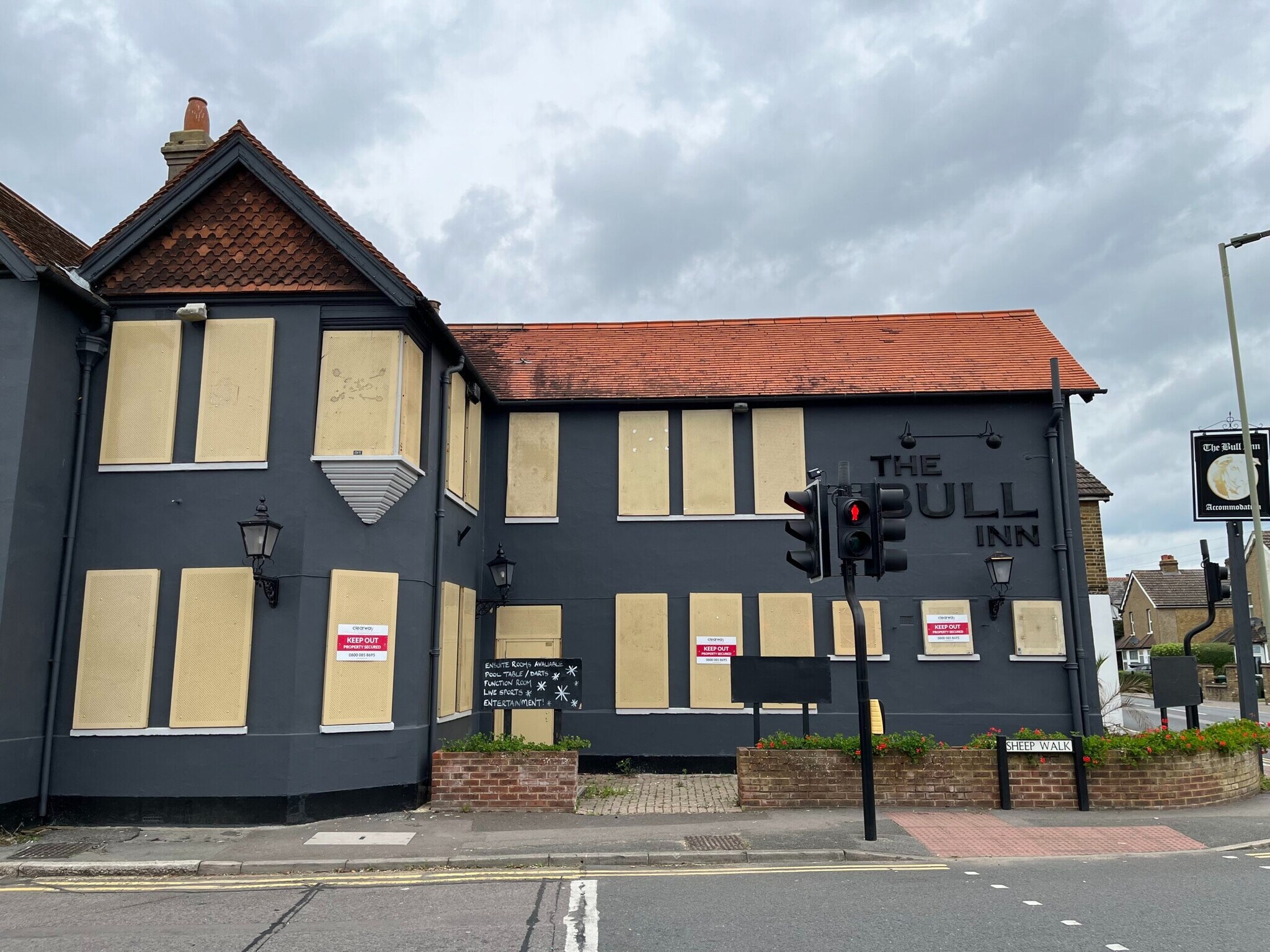 152 Laleham Rd, Shepperton for sale Building Photo- Image 1 of 1