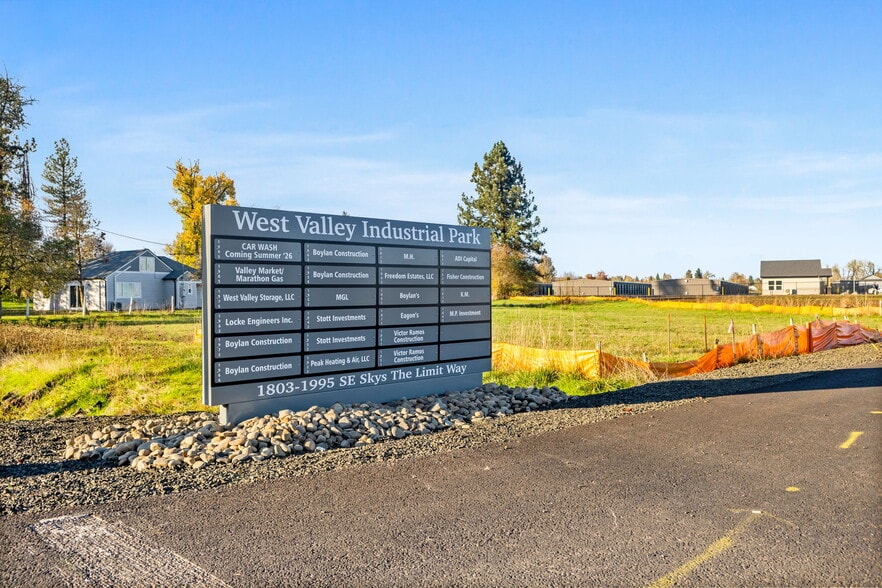 12755 Clow Corner Rd, Dallas, OR for sale - Building Photo - Image 2 of 20