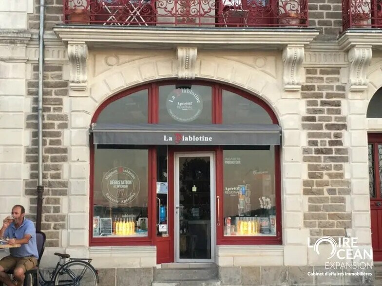 Retail in Le Croisic for lease - Building Photo - Image 3 of 3