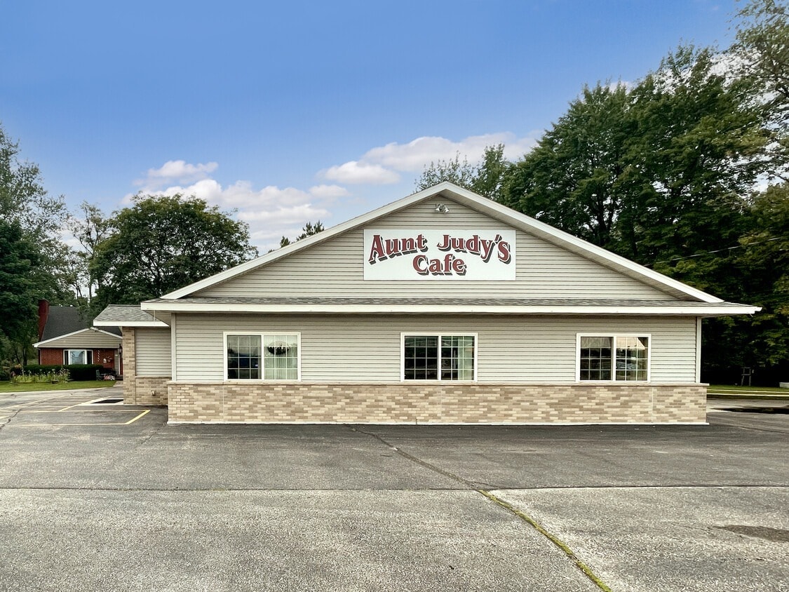 816 State Rd 23 73, Princeton, WI for sale Primary Photo- Image 1 of 1