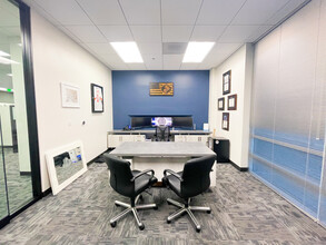 905 Highland Pointe Dr, Roseville, CA for lease Interior Photo- Image 2 of 6