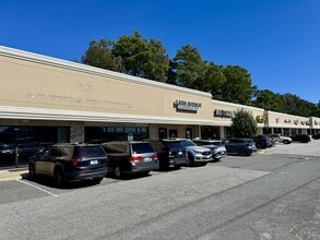 2740-2762 Virginia Beach Blvd, Virginia Beach, VA for lease Building Photo- Image 1 of 6