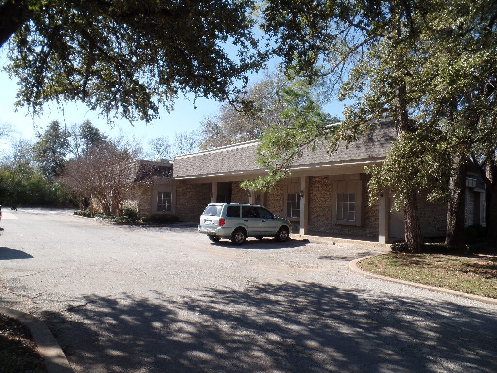 1022 W Mitchell St, Arlington, TX for sale Primary Photo- Image 1 of 1