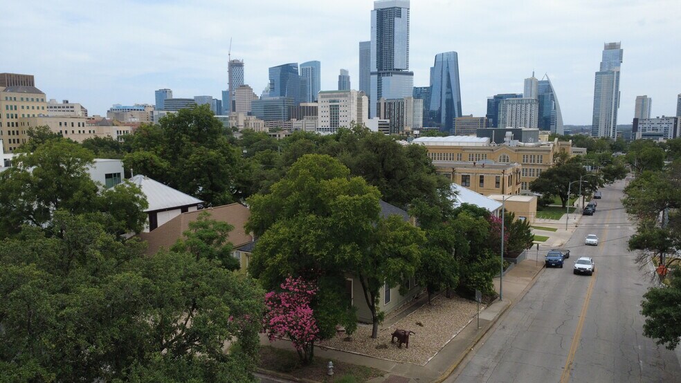 713 W 14th St, Austin, TX for sale - Aerial - Image 3 of 9