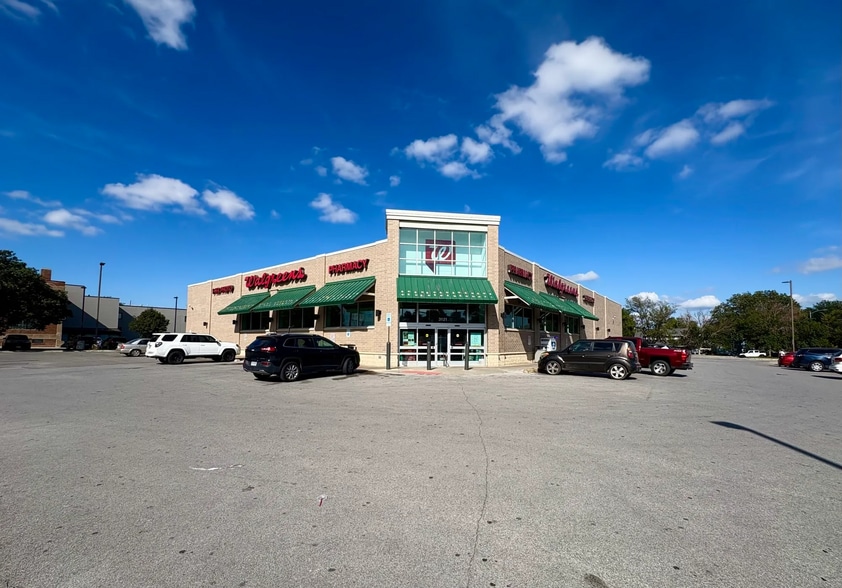 3121 S 24th St, Omaha, NE for lease - Building Photo - Image 2 of 6