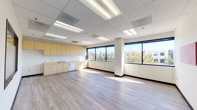 15373 Innovation Dr, San Diego, CA for lease Interior Photo- Image 2 of 4