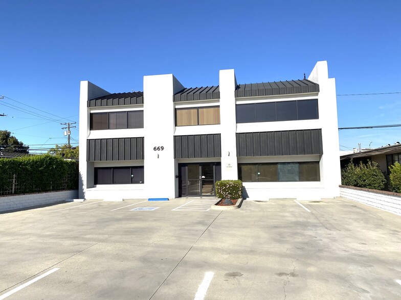 669 2nd Ave, Covina, CA for lease - Building Photo - Image 3 of 7